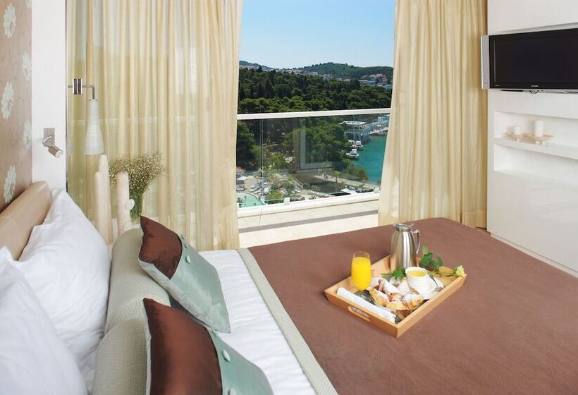 발코니가 있는 바다 전망 수피리어 룸, Amfora Hvar Grand Beach Resort