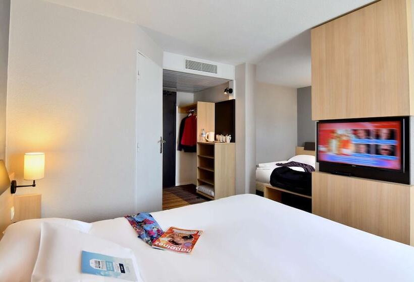 Номер Стандарт, Kyriad Tours Sud  Chambraylestours