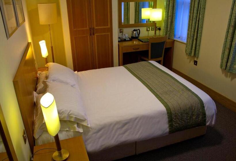 اتاق استاندارد یک نفره, The Rutland