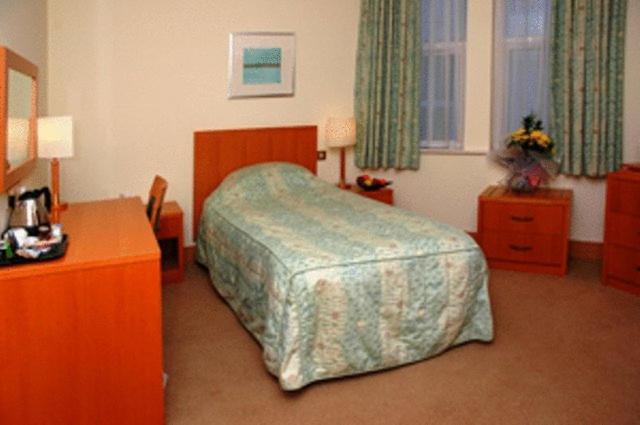 اتاق استاندارد یک نفره, The Rutland