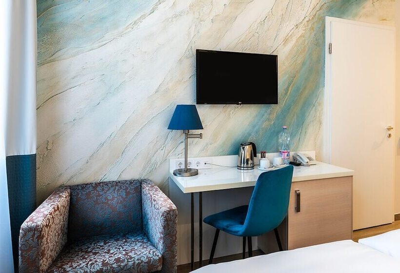 Quarto Familiar, Atrium Fashion