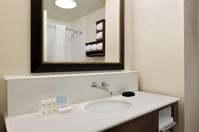 Номер Deluxe Кровать Кинг, Doubletree By Hilton York