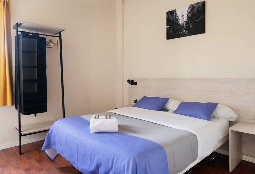 غرفة قياسية حمام مشترك, Purple Nest Hostel