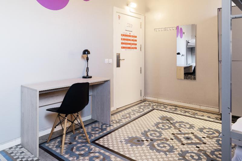 سرير فى غرفة مشتركه, Purple Nest Hostel