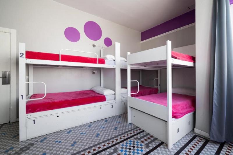 سرير فى غرفة مشتركه, Purple Nest Hostel