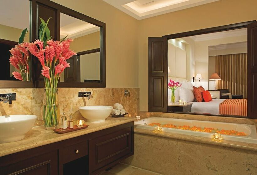 带大床的俱乐部房间, Dreams Tulum Resort & Spa