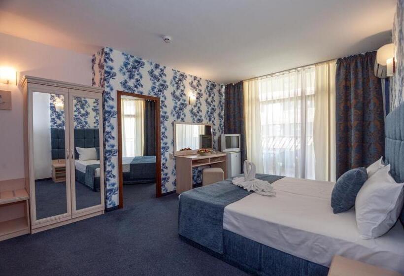 Quarto Familiar, Grenada