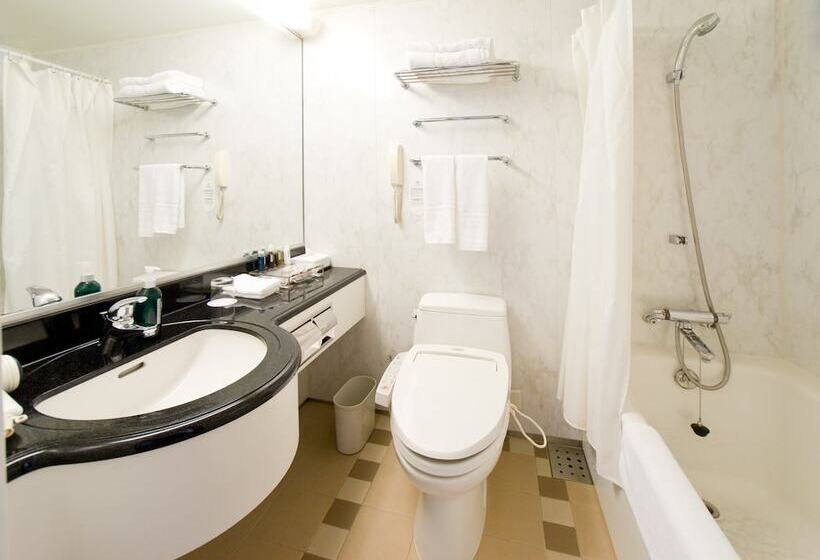 Номер Премиум, Ana Crowne Plaza Toyama, An Ihg