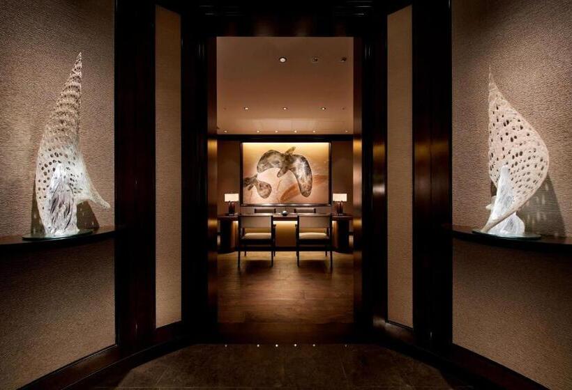 Люкс Клуб, The Ritzcarlton, Tokyo