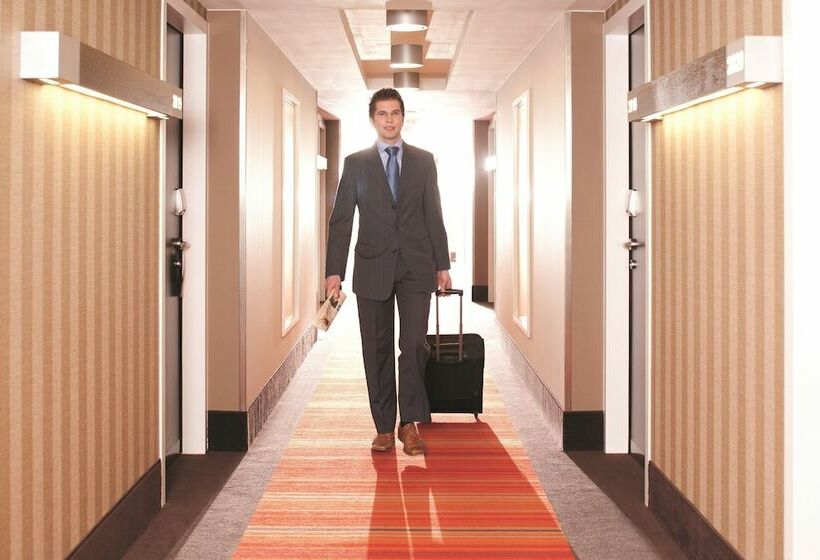 Полулюкс, Mövenpick Hotel Amsterdam City Centre
