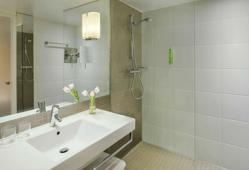 小型套房, Mövenpick Hotel Amsterdam City Centre