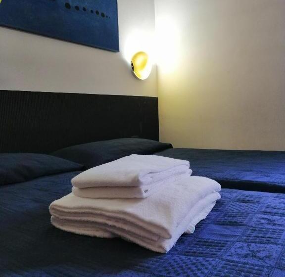 Номер Стандарт Трехместный, Ahr Hotel Antille