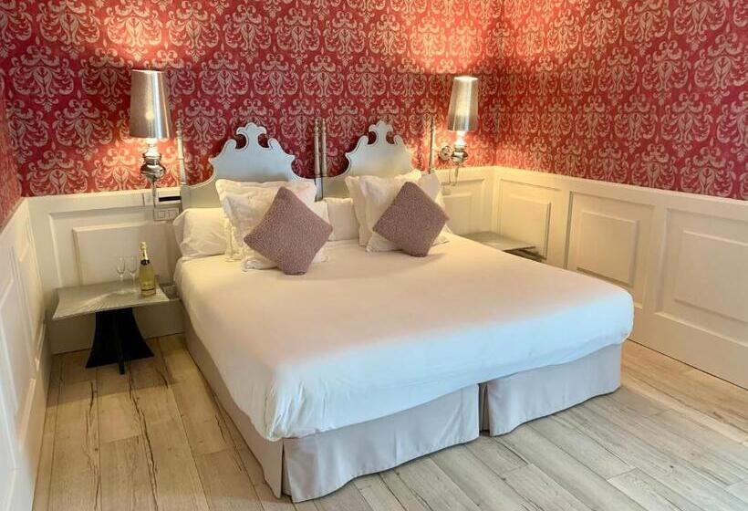 Полулюкс Одноместный с Террасой, Akla Hotel Palacio Torre De Ruesga