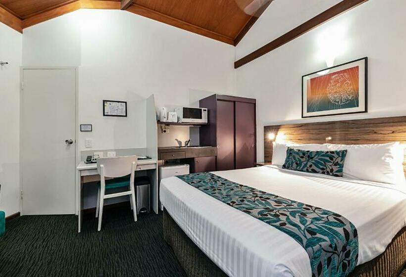 스탠다드 방갈로, Palms City Resort