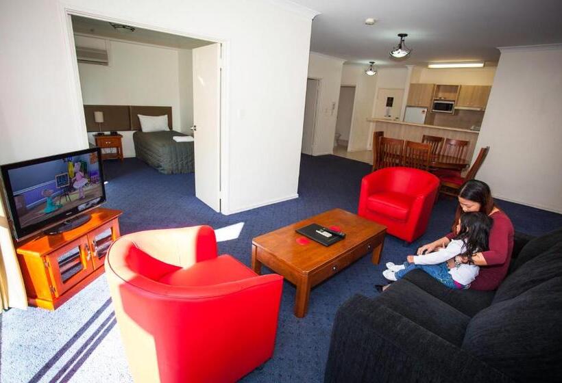 Апартаменты 1 Спальня, Starwest Apartments Alderney On Hay