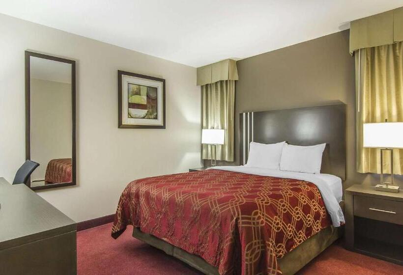 套房, Econo Lodge Inn & Suites