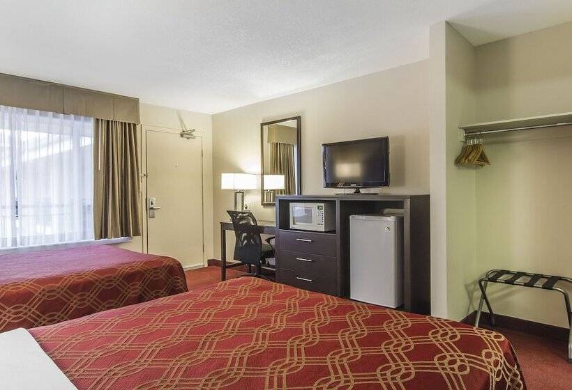 Номер Superior, Econo Lodge Inn & Suites