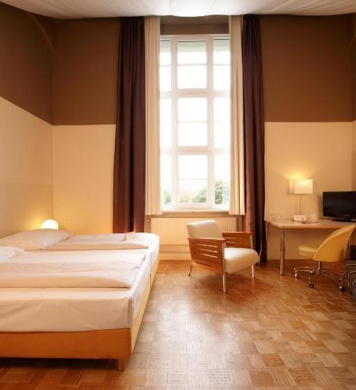 Quarto Estandar, Gasteresidenz Pelikanviertel