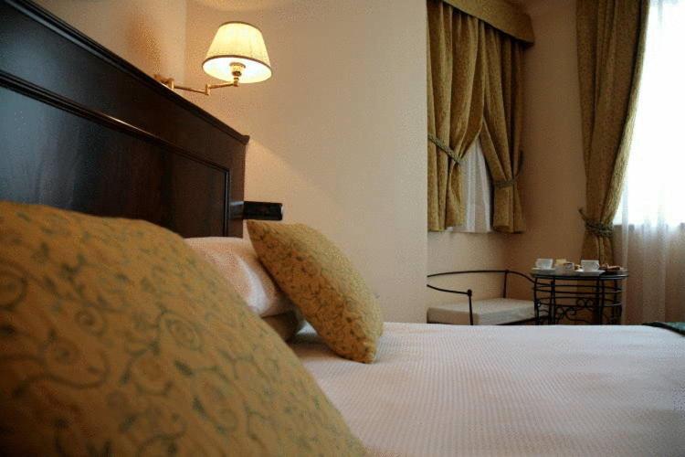 اتاق استاندارد, Villa Picena