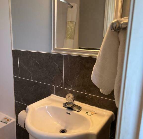 标准间, Knights Inn   Park Villa Motel, Midland