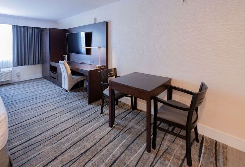 سوییت اجرایی, Prestige Treasure Cove Resort, Worldhotels Elite