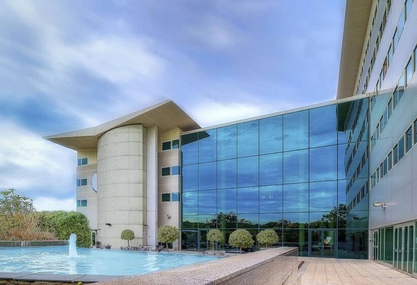 Номер Премиум, Arora Hotel Gatwick