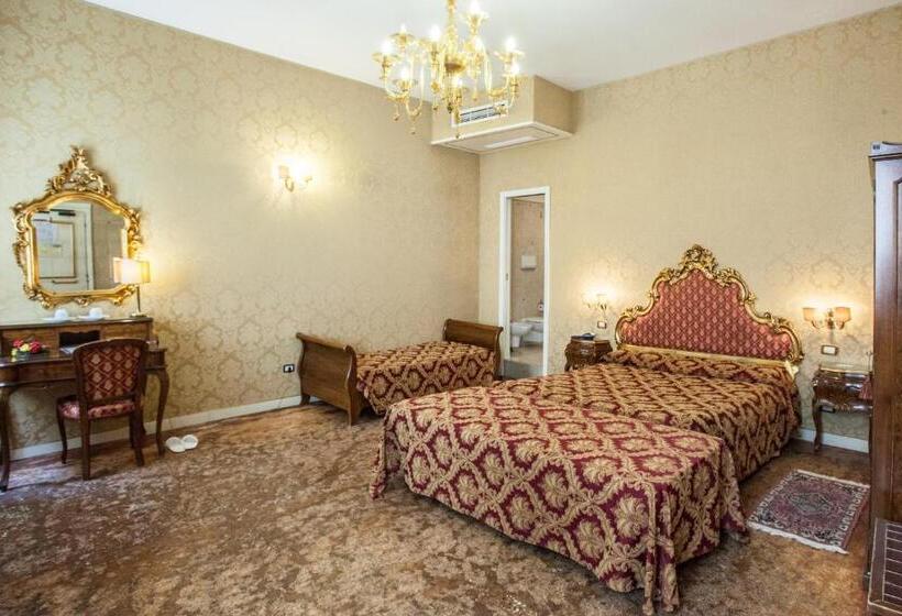 اتاق استاندارد چهار تخته, Locanda Barbarigo