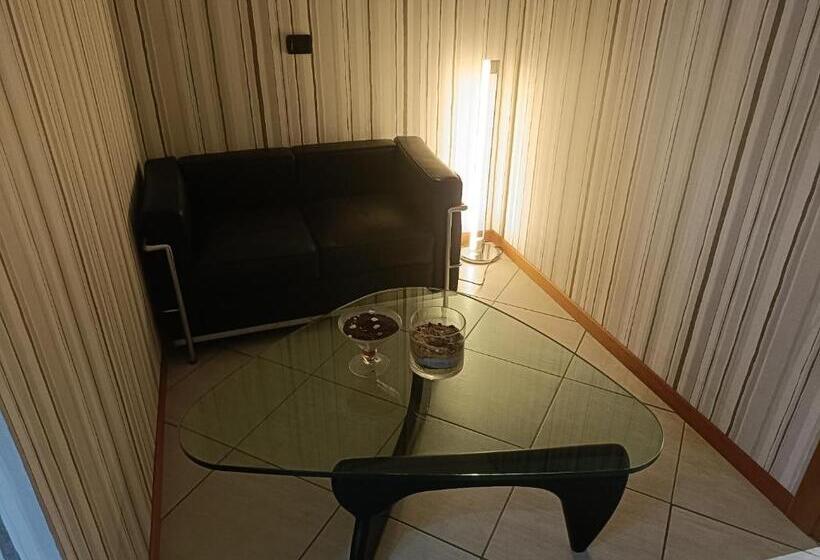 자쿠지 스위트, Green Hotel Ninfa