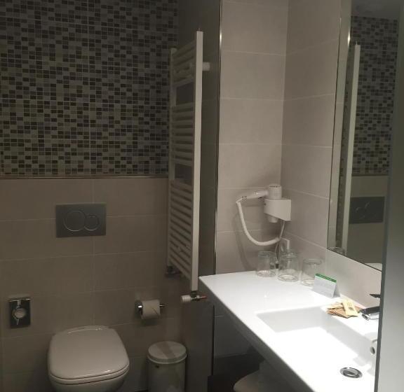 家庭间, L’Ermita B&B