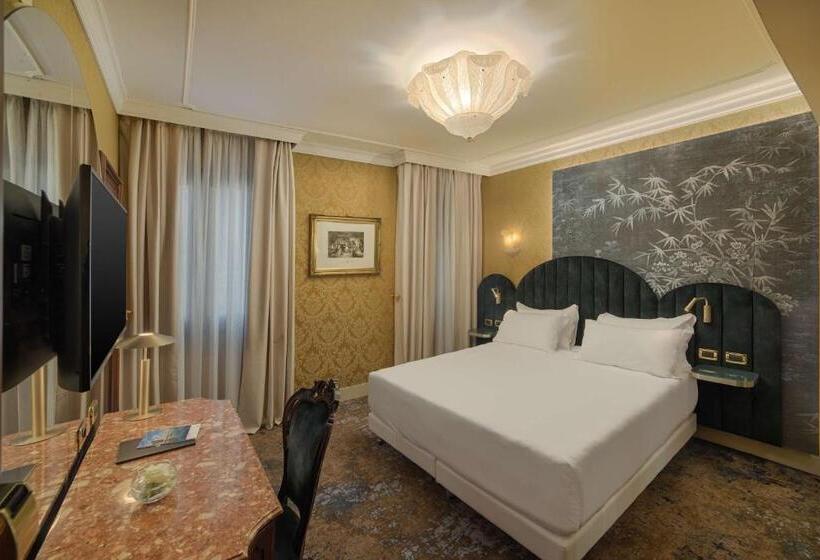 اتاق استاندارد, NH Venezia Santa Lucia
