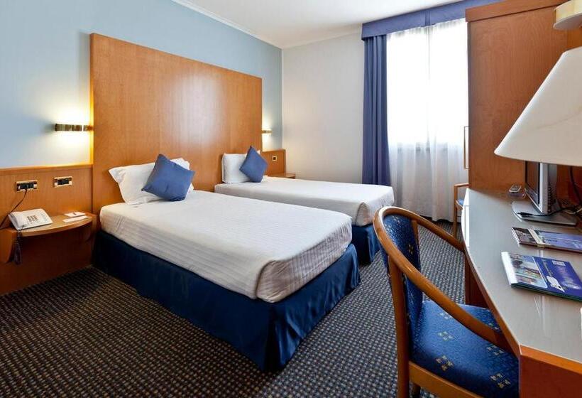 Номер Стандарт, Unaway Hotel Occhiobello