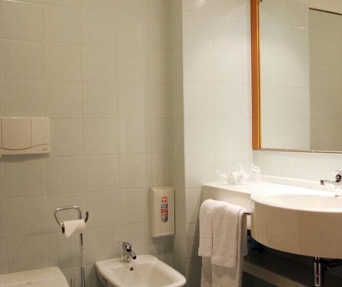 Номер бизнес-класса, Luna Hotel Motel Lago Maggiore Arona