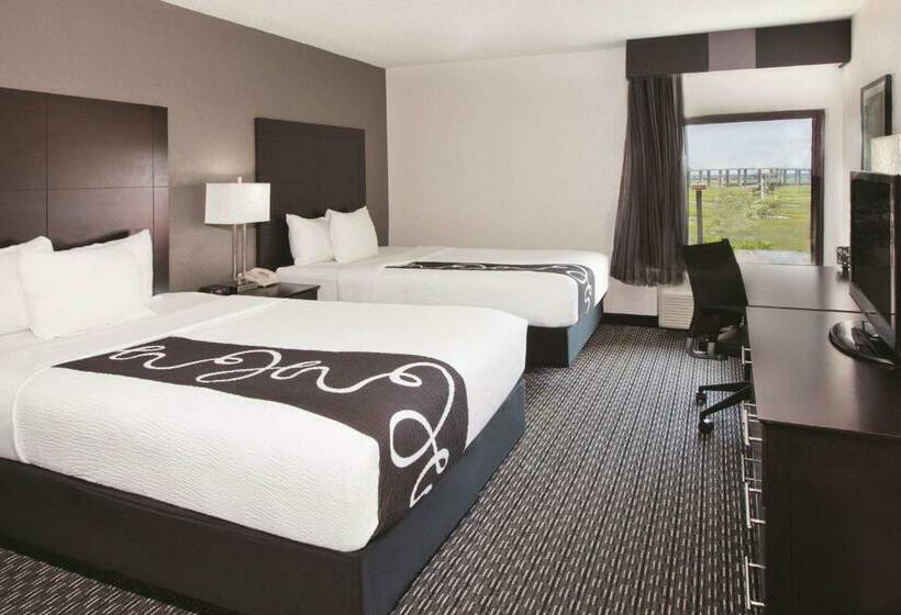 스탠다드 룸 더블 침대 2개, La Quinta By Wyndham Charleston Riverview