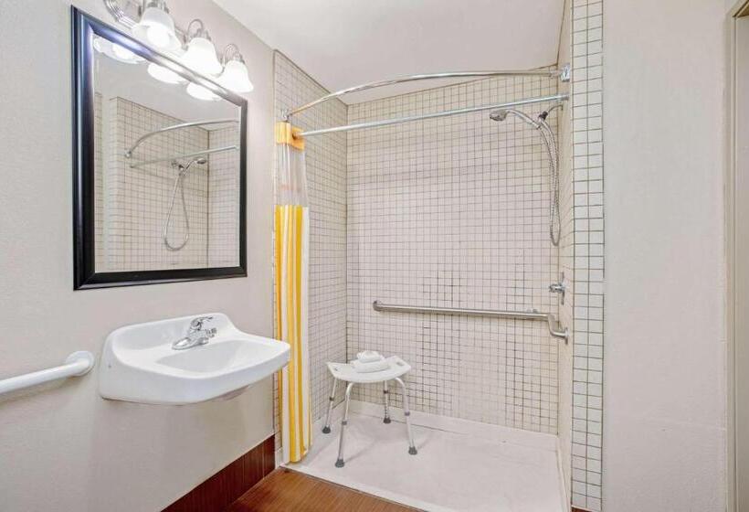 장애인을 위한 킹사이즈 침대 스탠다드 룸, La Quinta By Wyndham Corpus Christi Airport