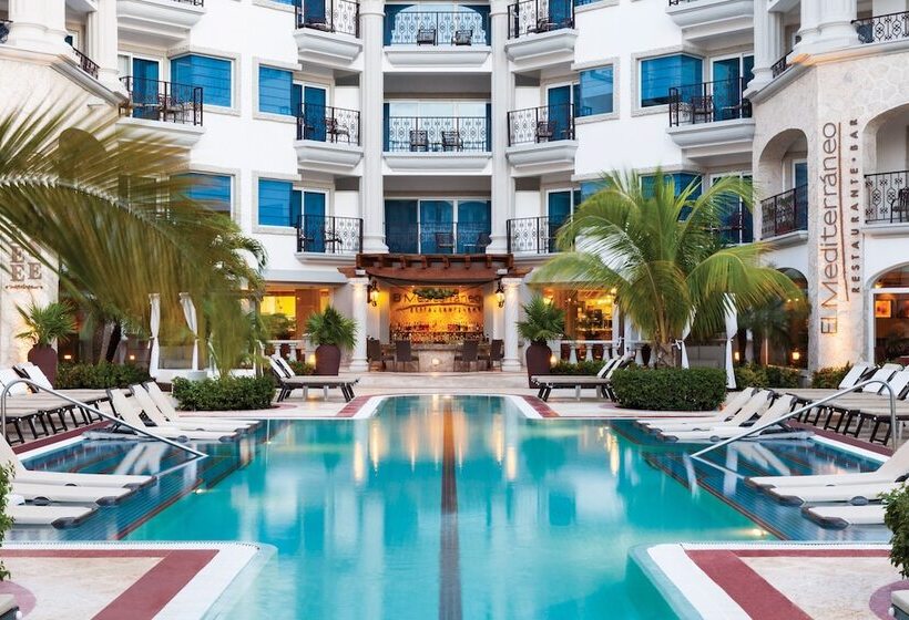 سوییت جونیور با چشم‌انداز استخر, Hilton Playa Del Carmen, An All Inclusive Adult Only Resort