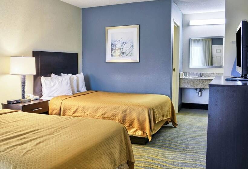 스탠다드 룸 더블 침대 2개, Quality Inn Thornburg