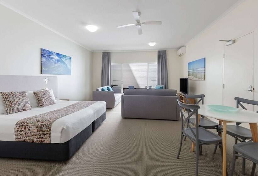 Студия Стандарт, Ramada Resort By Wyndham Shoal Bay