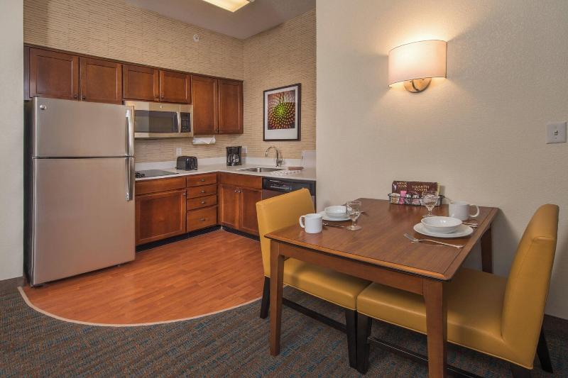 سوئیت با تخت بزرگ, Residence Inn Chantilly Dulles South