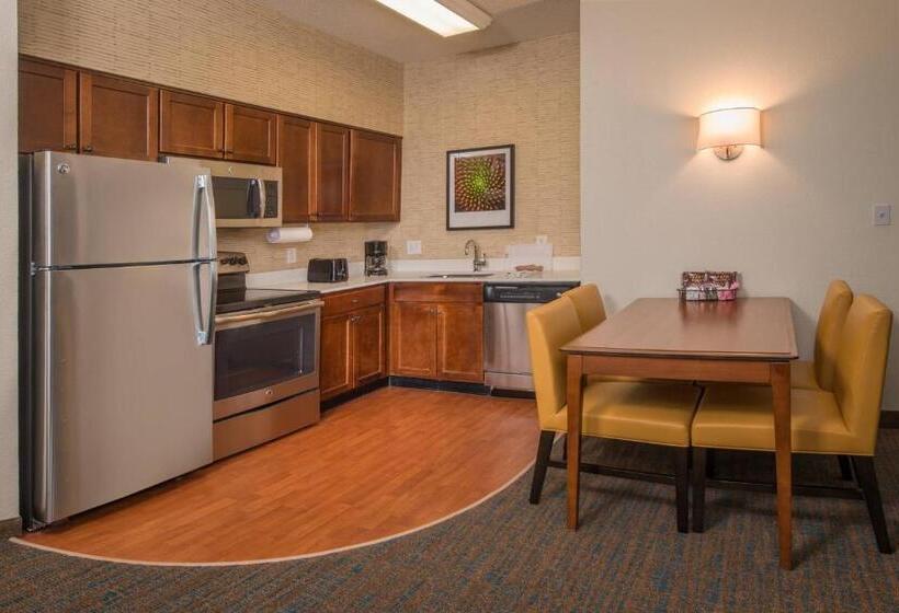 سوئیت 2 خوابه, Residence Inn Chantilly Dulles South