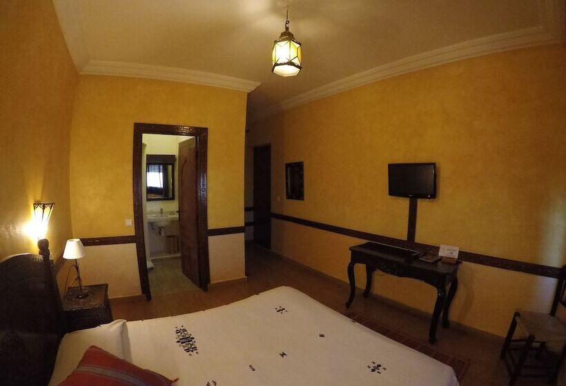 Номер Стандарт, Riad Zahra