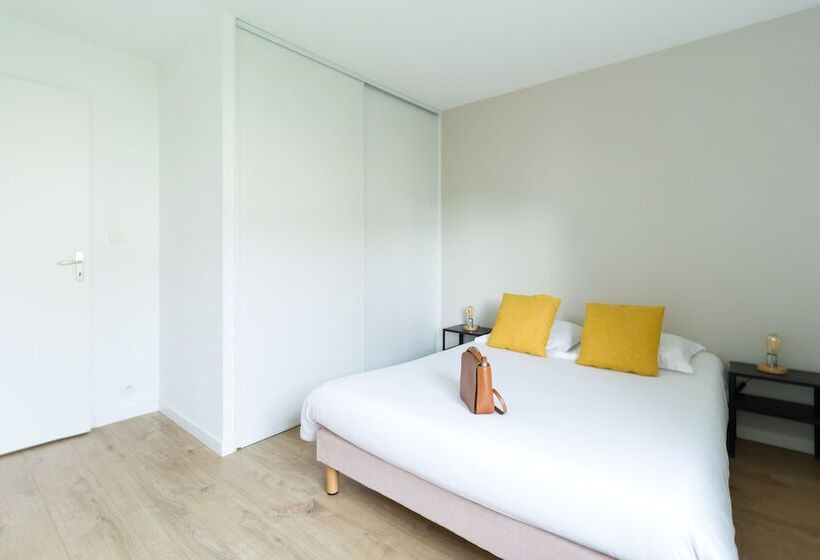 Апартаменты 3 Спальни, Garden & City Lyon  Lissieu