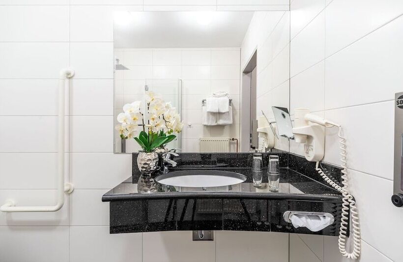 Трехместный Номер Комфорт, Plaza Inn Braunschweig City Süd