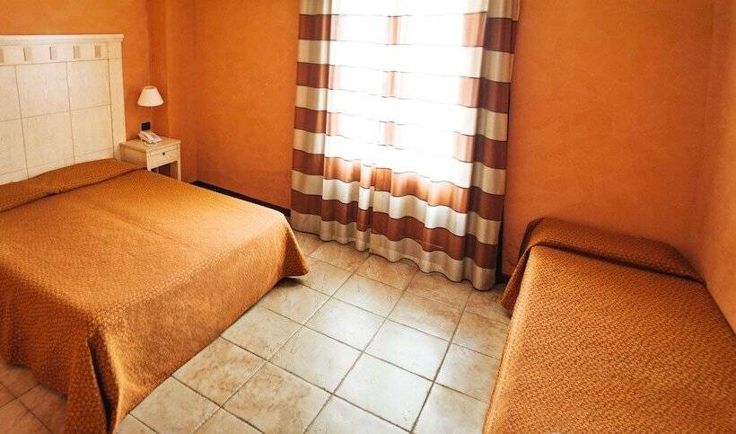 اتاق استاندارد سه نفره, Villa Zina Family Resort