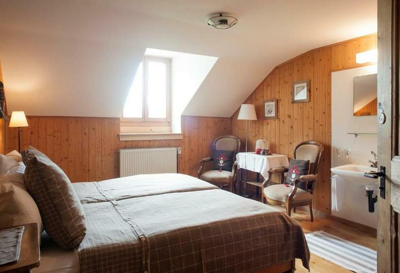 Номер Стандарт Совместная Ванная, Hôtel De La Chaux D Abel