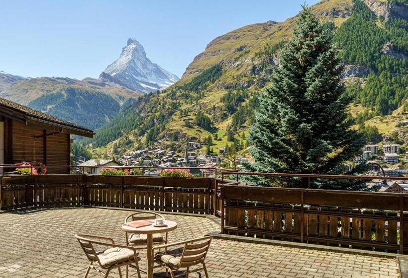 Семейный Номер, Alpenroyal