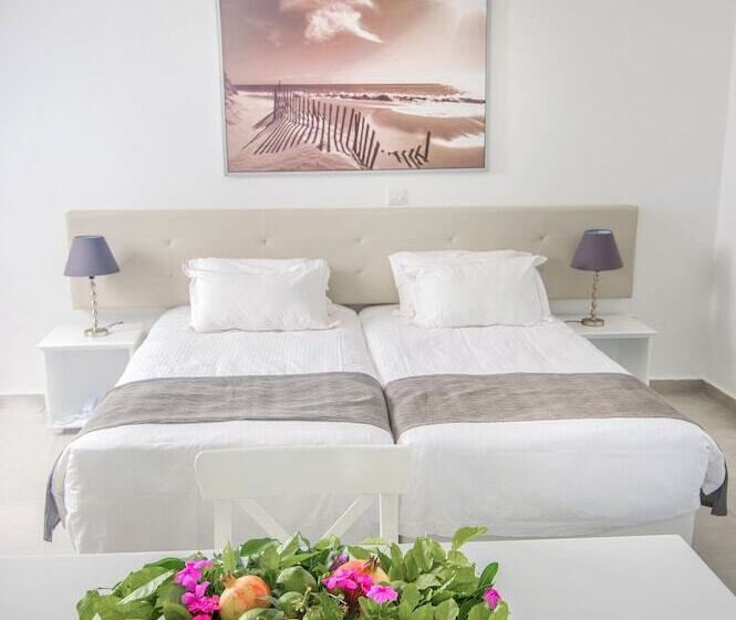 Escritório Estándar, Alva Hotel Apartments