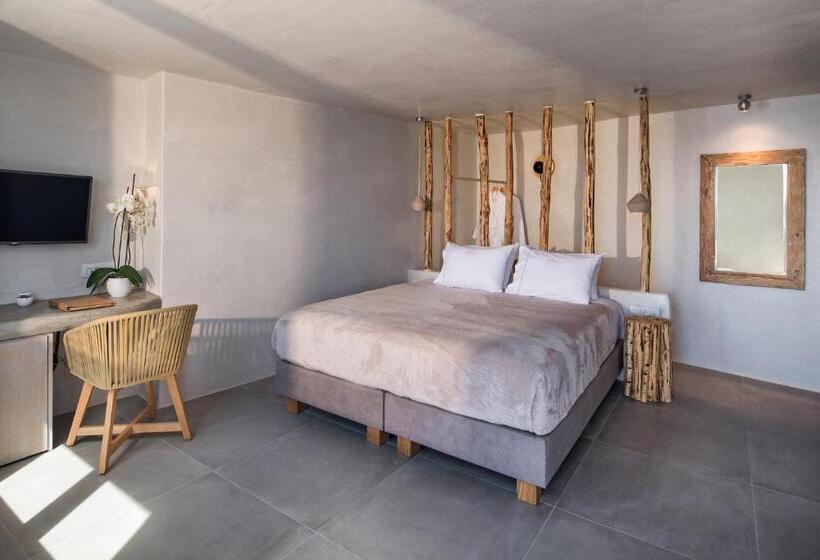 Полулюкс с Видом, Athina Luxury Suites