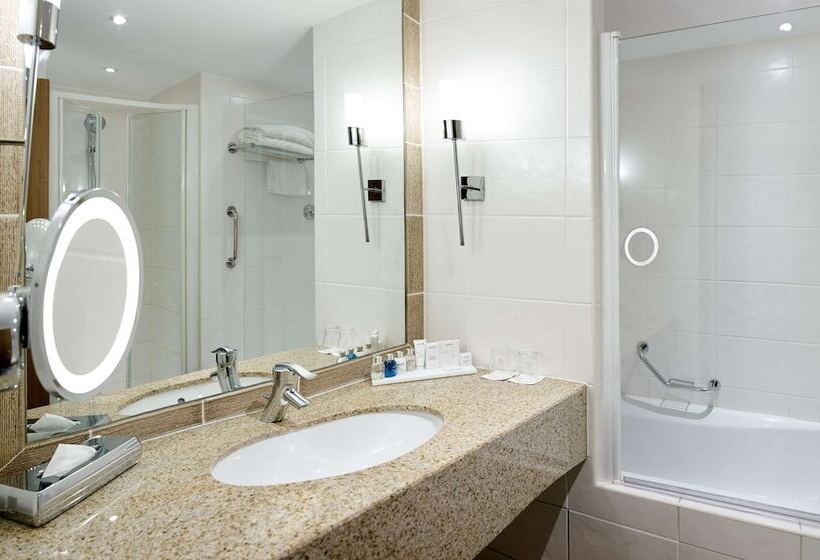 Номер Стандарт, Radisson Blu Hotel Marseille Vieux Port