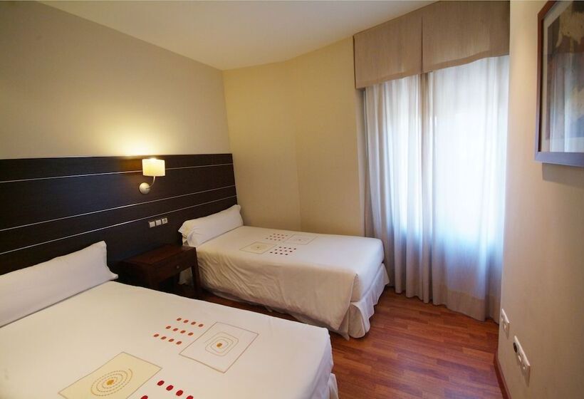 Апартаменты 3 Спальни, Apartamentos Ardales
