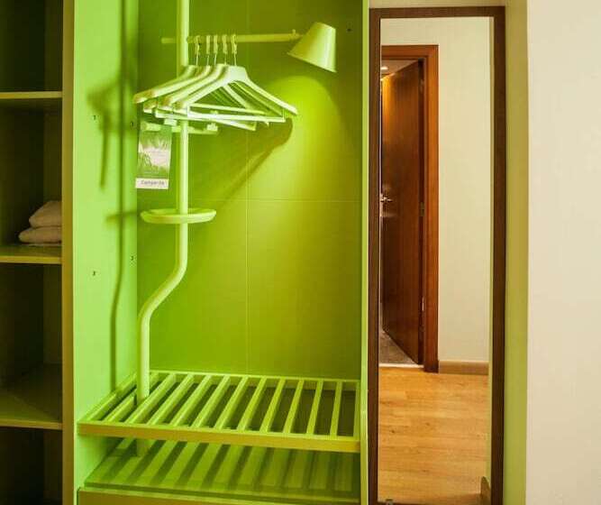 スタンダードルーム, Travelodge Barcelona Cornella Fira